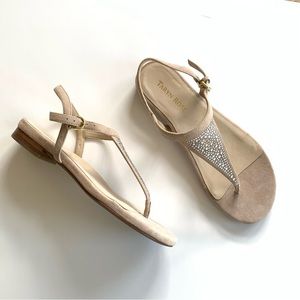 Taryn Rose suede thong flat sandals w/ rhinestone embellishment new in box sz6